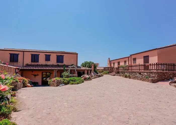 Villa L'Oasi del Cervo Arbus