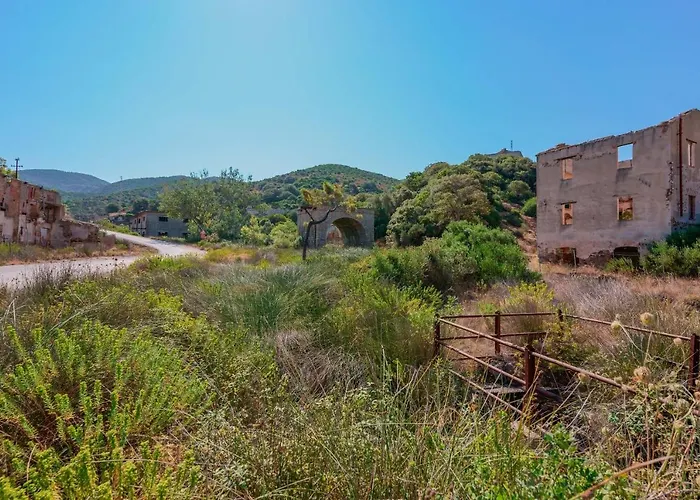 Villa L'Oasi del Cervo Arbus