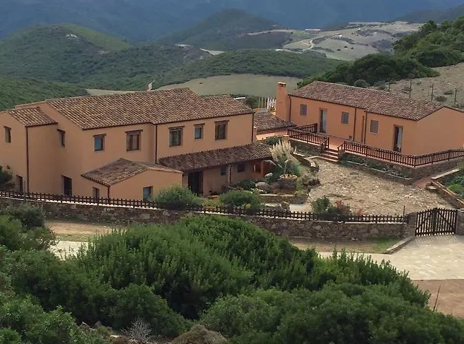 Villa L'Oasi del Cervo Arbus